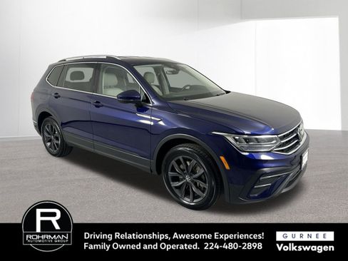 Used 2022 Volkswagen Tiguan SE image 3