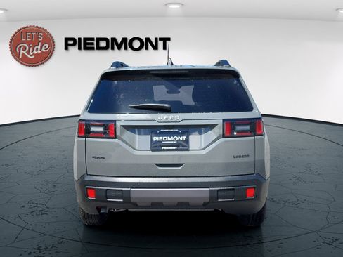 New 2026 Jeep Cherokee Laredo AWD/4WD image 7