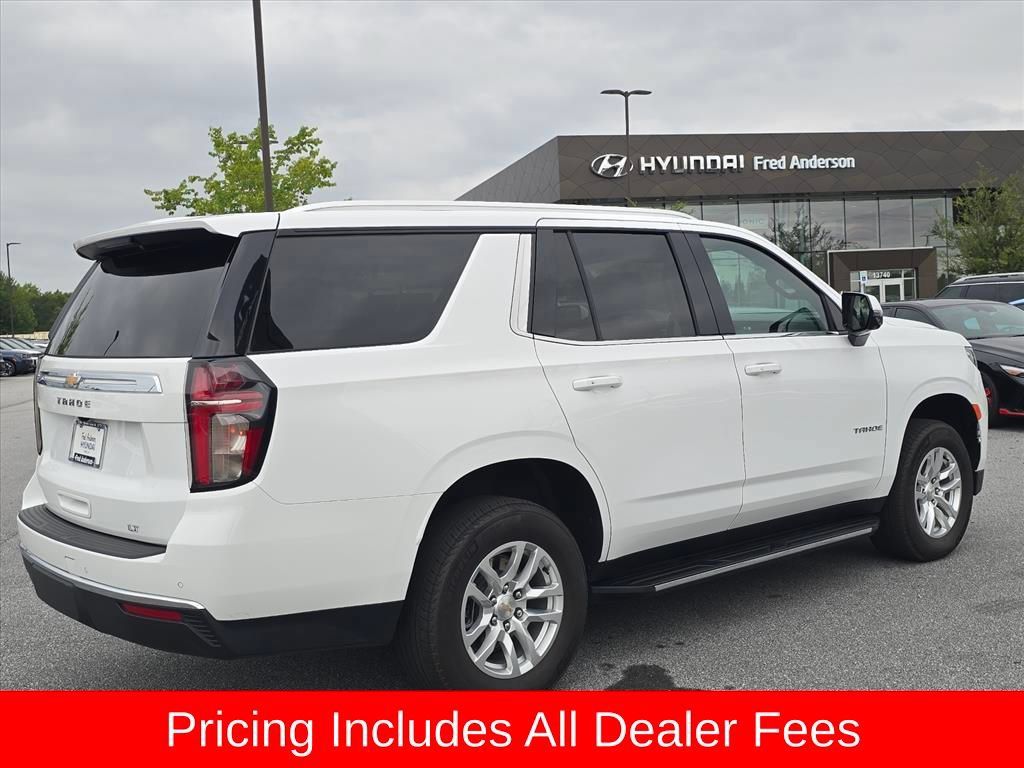 Used 2024 Chevrolet Tahoe LT w/ Luxury Package AWD/4WD image 3