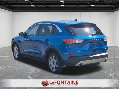 Used 2020 Ford Escape SE AWD/4WD image 3