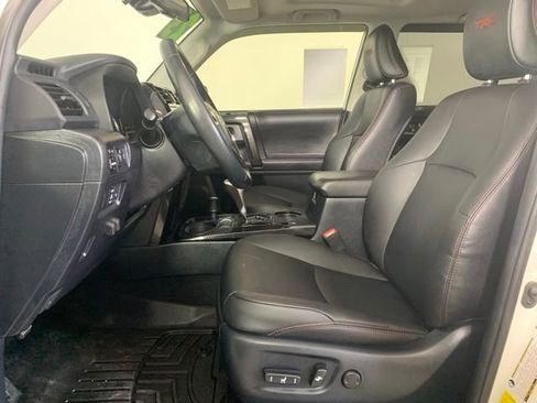 Used 2023 Toyota 4Runner TRD Off-Road Premium w/ Moonroof Package AWD/4WD image 15