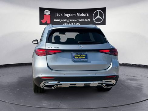New 2026 Mercedes-Benz GLC 300 image 4