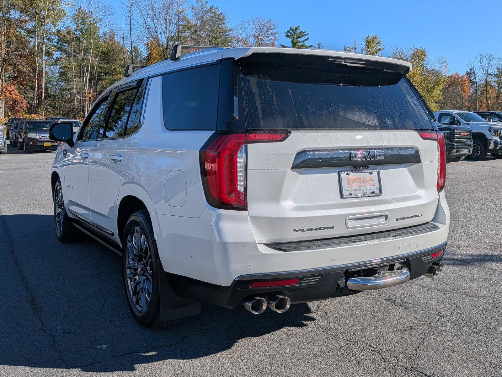 Certified 2023 GMC Yukon Denali Ultimate AWD/4WD image 8
