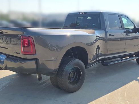 New 2026 RAM 3500 Laramie w/ Night Edition AWD/4WD image 6