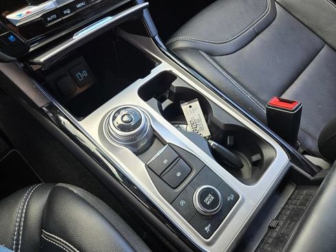 Used 2023 Ford Explorer ST w/ Equipment Group 401A AWD/4WD image 19