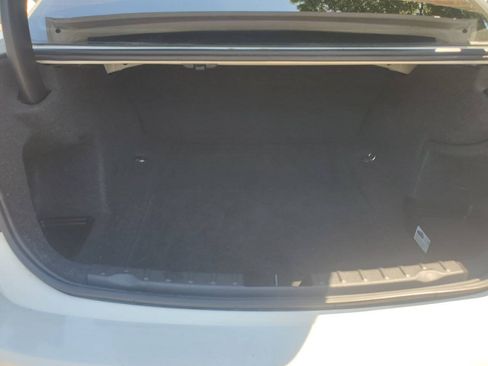 Used 2015 BMW 320i Sedan RWD image 18