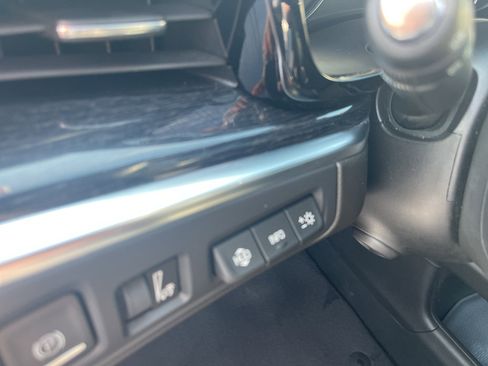 Used 2023 Cadillac XT5 Premium Luxury w/ Technology Package image 22