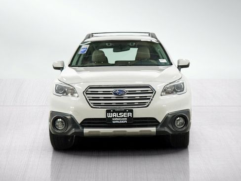 Used 2016 Subaru Outback 2.5i Limited AWD/4WD image 8