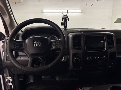 Used 2019 RAM 1500 Tradesman image 7