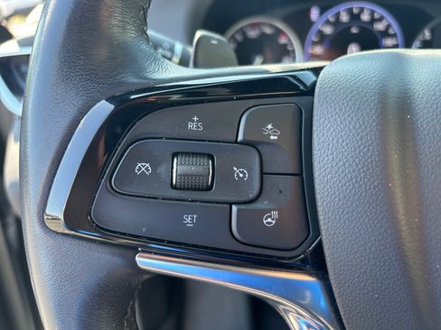 Used 2023 Buick Enclave Premium w/ Experience Buick Package image 18