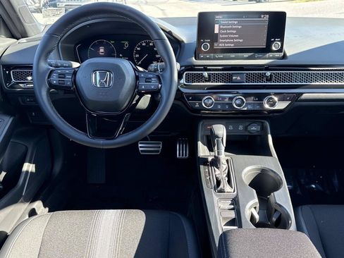 Used 2025 Honda Civic FWD Hybrid Sedan image 2