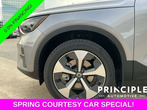 New 2026 Volvo XC40 B4 Core w/ Protection Package image 8