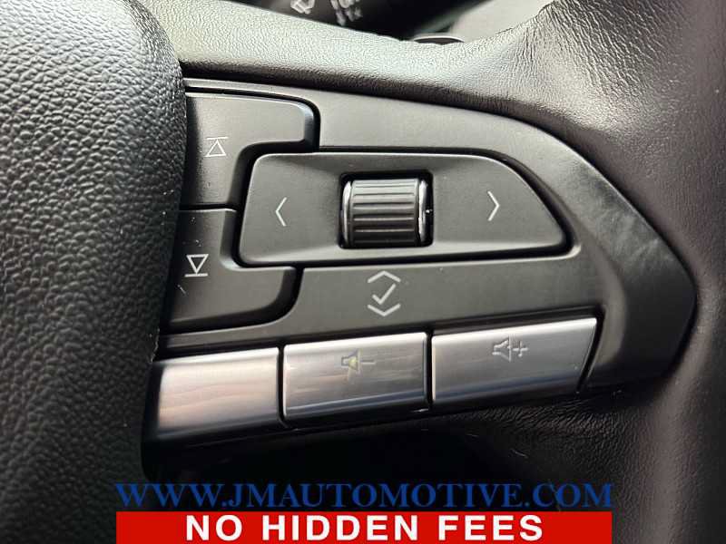 Used 2023 Cadillac XT4 Premium Luxury FWD image 38