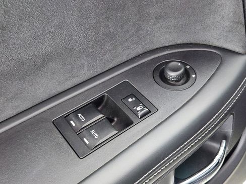 Used 2009 Dodge Challenger SRT8 w/ SRT Option Group II image 17