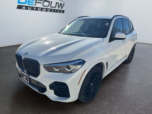 Used 2023 BMW X5 sDrive40i w/ M Sport Package image 10