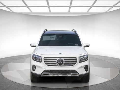 New 2026 Mercedes-Benz GLB 250 4MATIC image 6