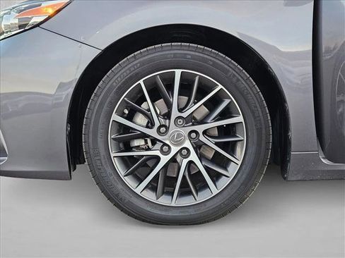 Used 2018 Lexus ES 350 image 24