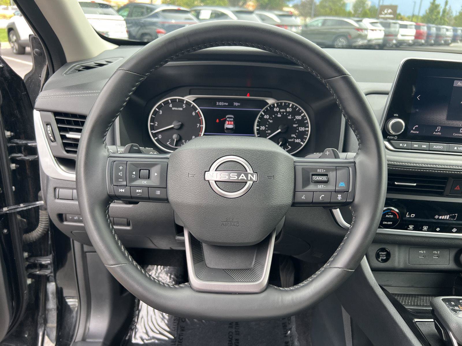 Used 2025 Nissan Rogue SV AWD/4WD image 36
