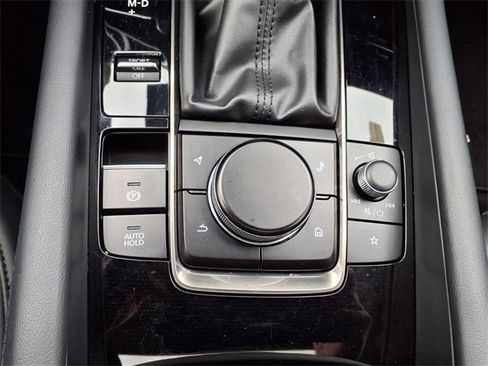 Used 2025 MAZDA MAZDA3 s image 24