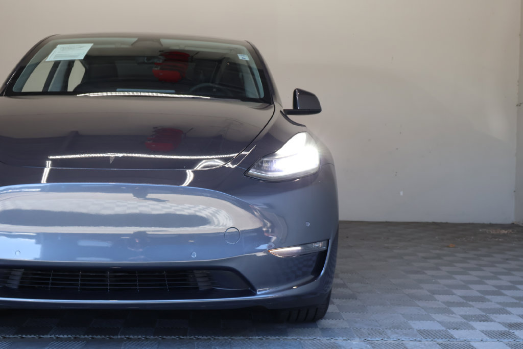 Used 2021 Tesla Model Y Long Range AWD/4WD image 5