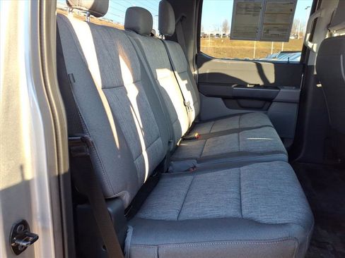 Used 2021 Ford F150 XL w/ Trailer Tow Package image 9