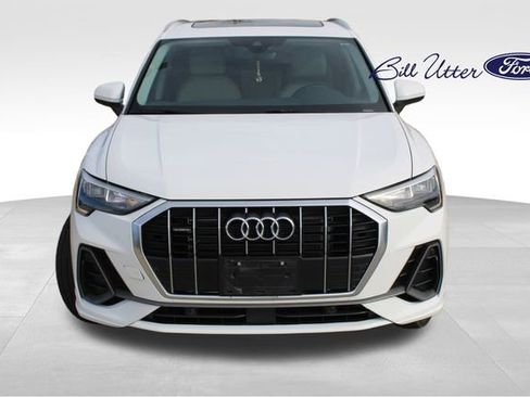 Used 2020 Audi Q3 2.0T Premium image 2