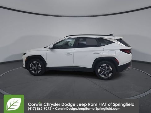 Used 2025 Hyundai Tucson SEL FWD image 8