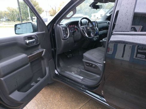 Used 2019 Chevrolet Silverado 1500 LT w/ All-Star Edition image 8