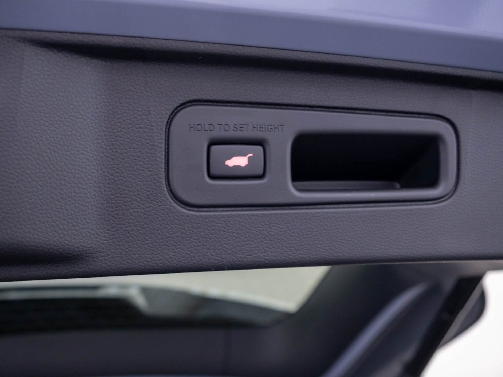 New 2026 Honda Pilot Black Edition image 44