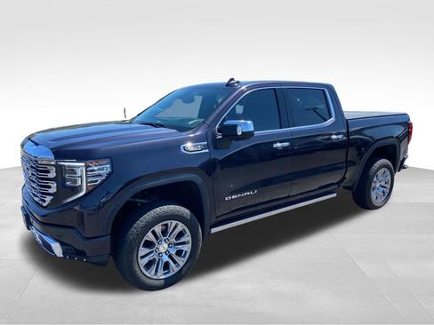 Used 2022 GMC Sierra 1500 Denali image 3