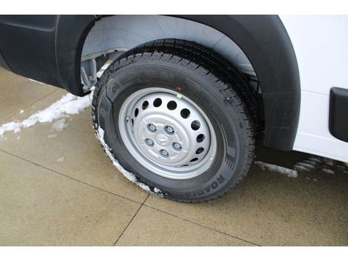 New 2026 RAM ProMaster 2500 w/ Premium Convenience Group image 39