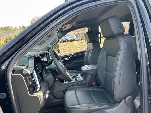 New 2026 GMC Sierra 3500 Denali AWD/4WD image 40
