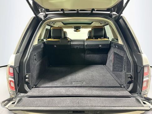 Used 2021 Land Rover Range Rover Autobiography Fifty Edition image 29