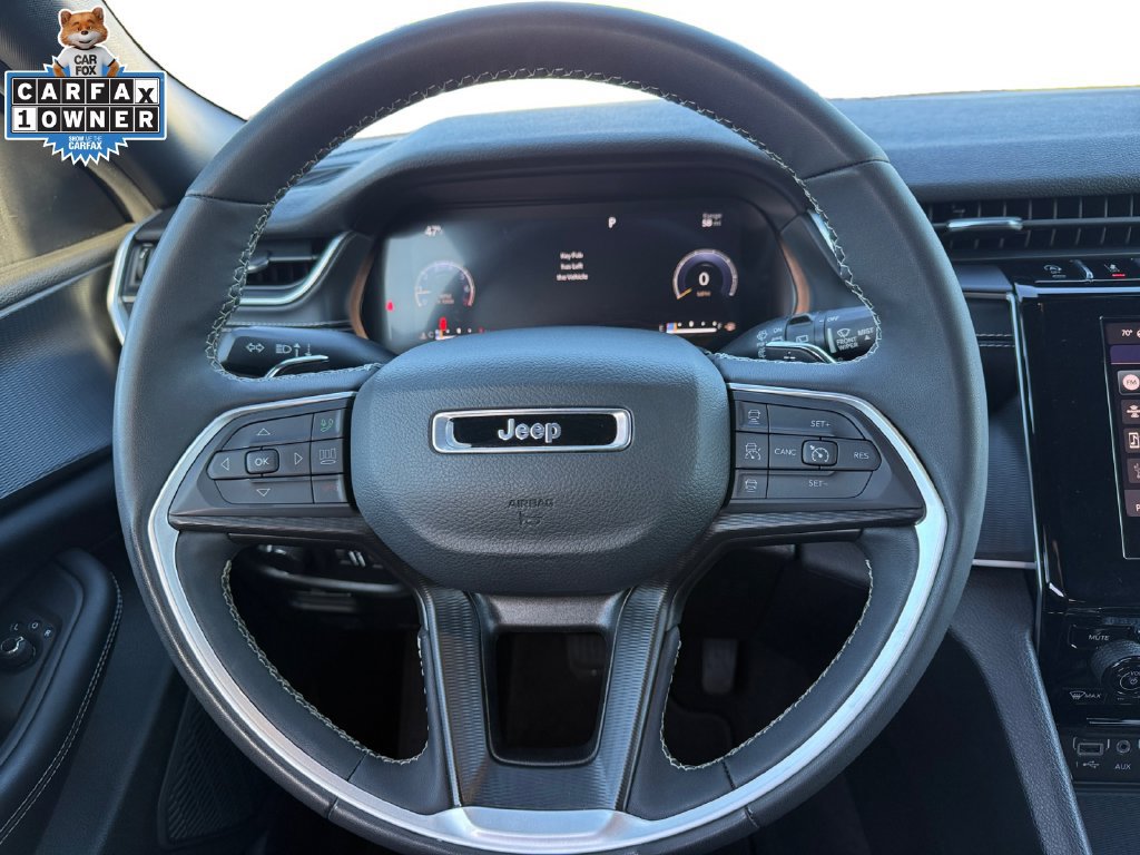 Used 2023 Jeep Grand Cherokee L Laredo AWD/4WD image 12