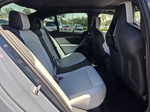 New 2027 BMW M5 w/ Carbon Package AWD/4WD image 16