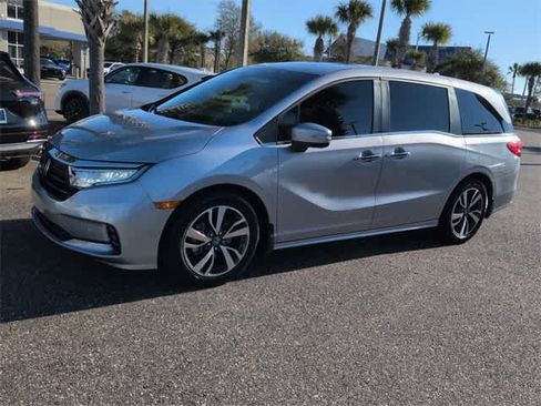 Used 2024 Honda Odyssey Touring image 4