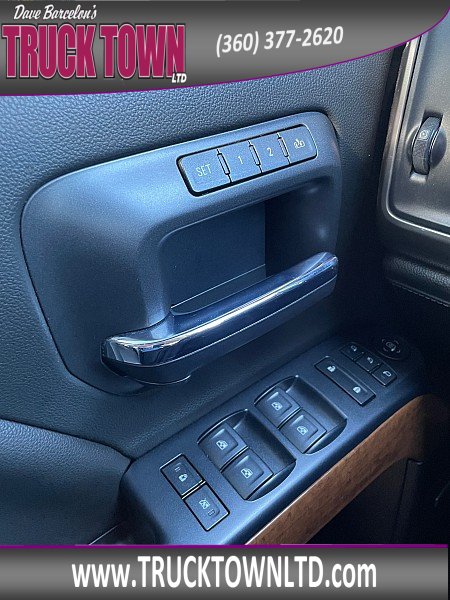 Used 2018 Chevrolet Silverado 2500 High Country w/ Duramax Plus Package AWD/4WD image 15