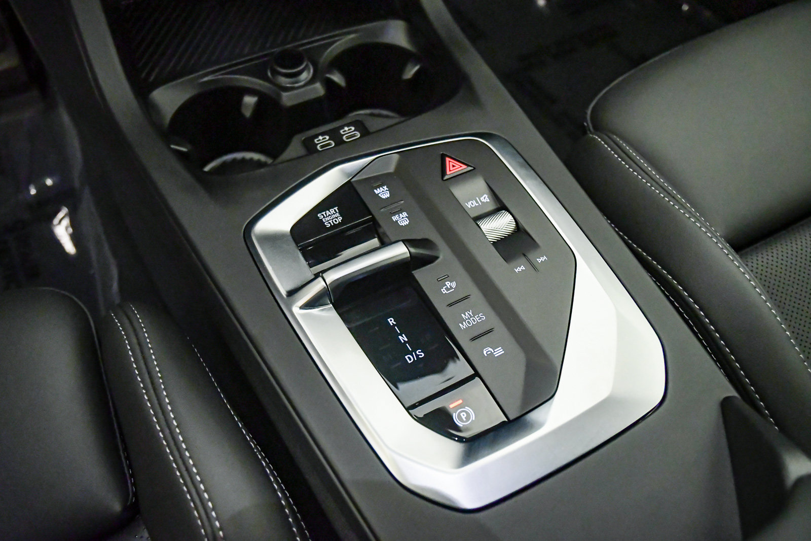 Used 2026 BMW 228i w/ Technology Package FWD image 22