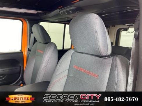 New 2026 Jeep Wrangler Unlimited Rubicon w/ Whitecap Package AWD/4WD image 10