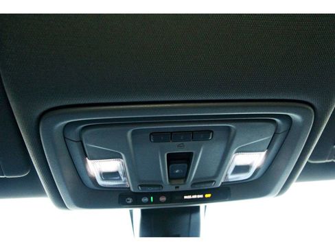 Used 2020 GMC Sierra 1500 SLT w/ SLT Premium Plus Package image 23