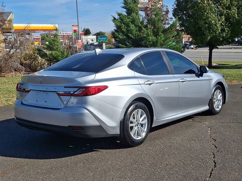 Certified 2025 Toyota Camry XSE image 6