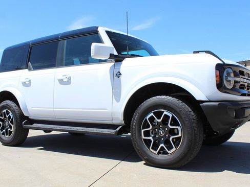 Used 2025 Ford Bronco Outer Banks AWD/4WD image 66