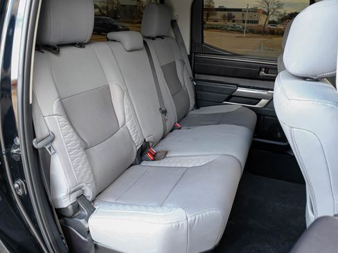 Used 2022 Toyota Tundra SR5 image 33