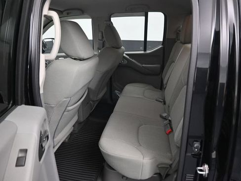 Used 2021 Nissan Frontier SV AWD/4WD image 10