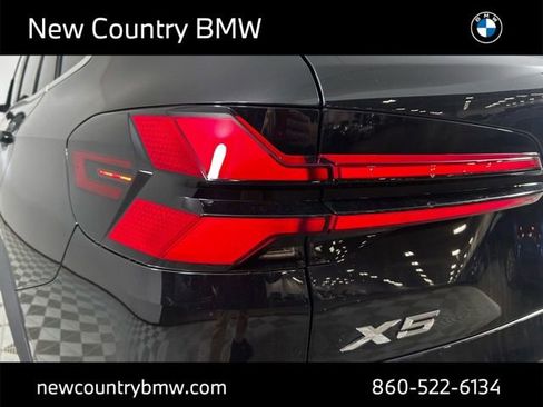 New 2026 BMW X5 xDrive40i w/ Climate Comfort Package image 32