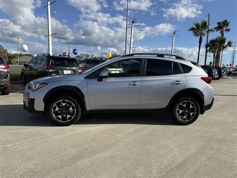 Used 2020 Subaru Crosstrek 2.0i Premium w/ Moonroof Package 2 image 2