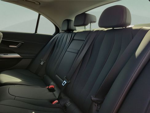 Certified 2026 Mercedes-Benz E 350 Sedan image 9