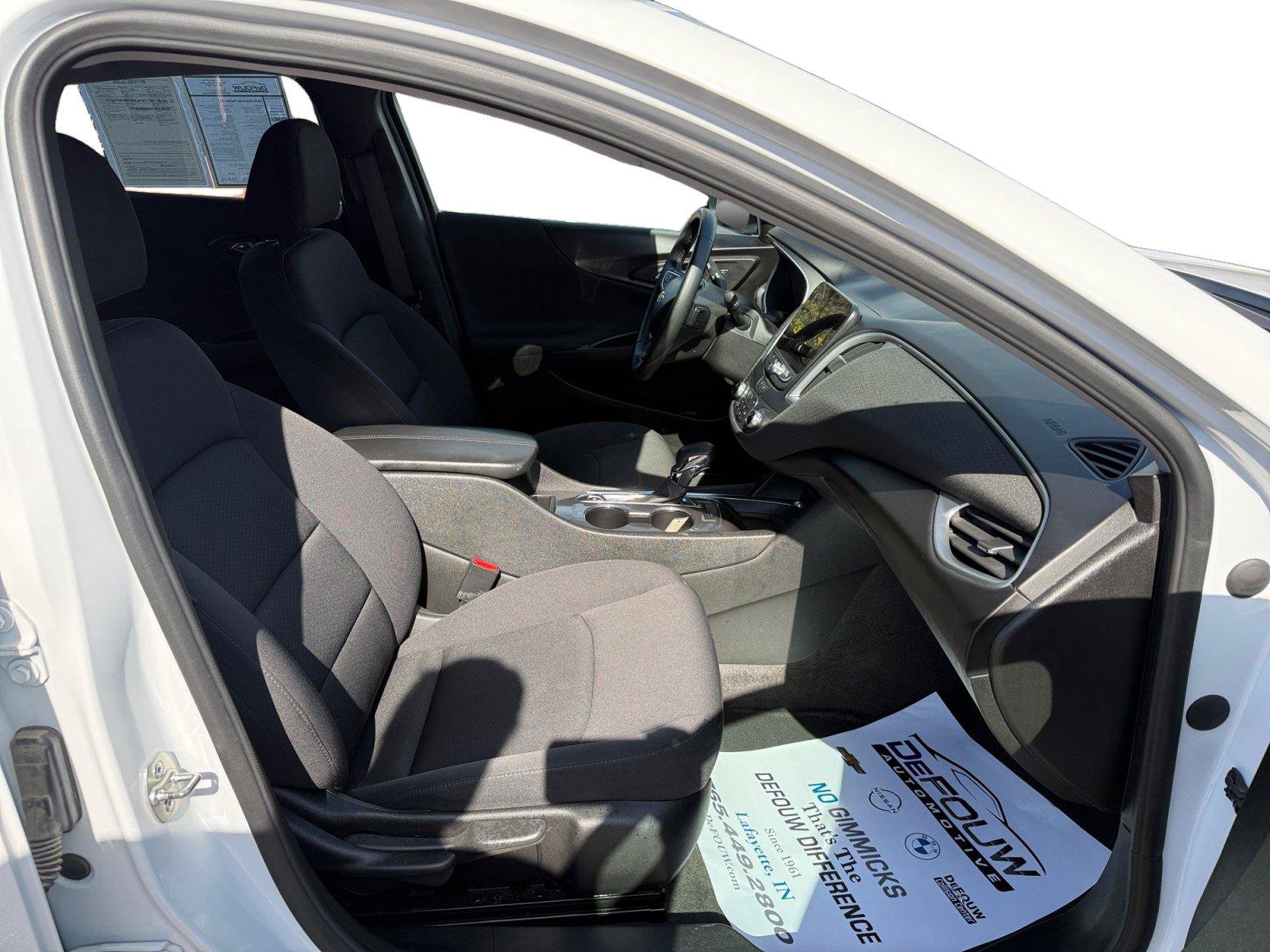Used 2024 Chevrolet Malibu LT w/ Sport Edition FWD image 24
