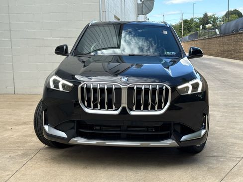 Used 2026 BMW X1 xDrive28i image 2