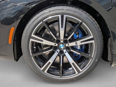 New 2027 BMW 550e xDrive w/ Executive Package AWD/4WD image 10